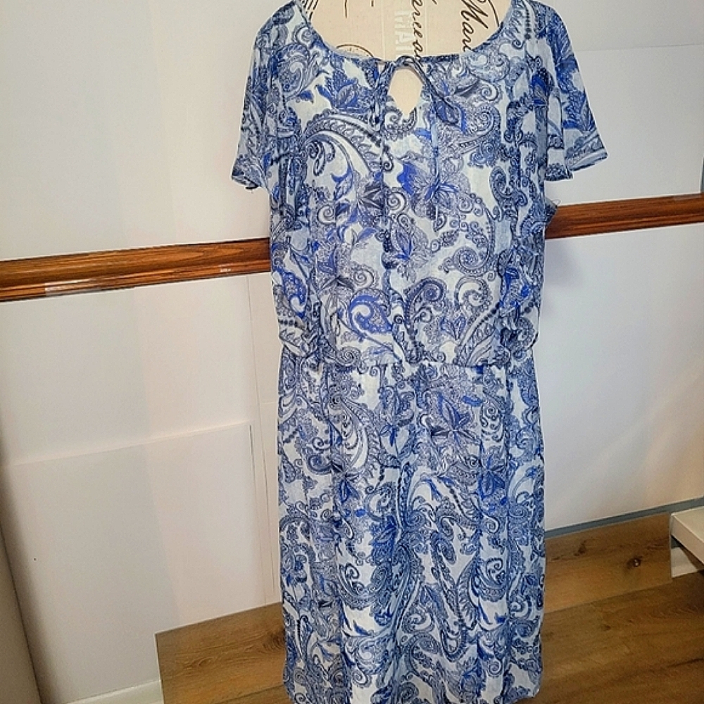 Alyx Women's Blue Paisley Maxi Dress Size 22W Keyhole Teir Layers